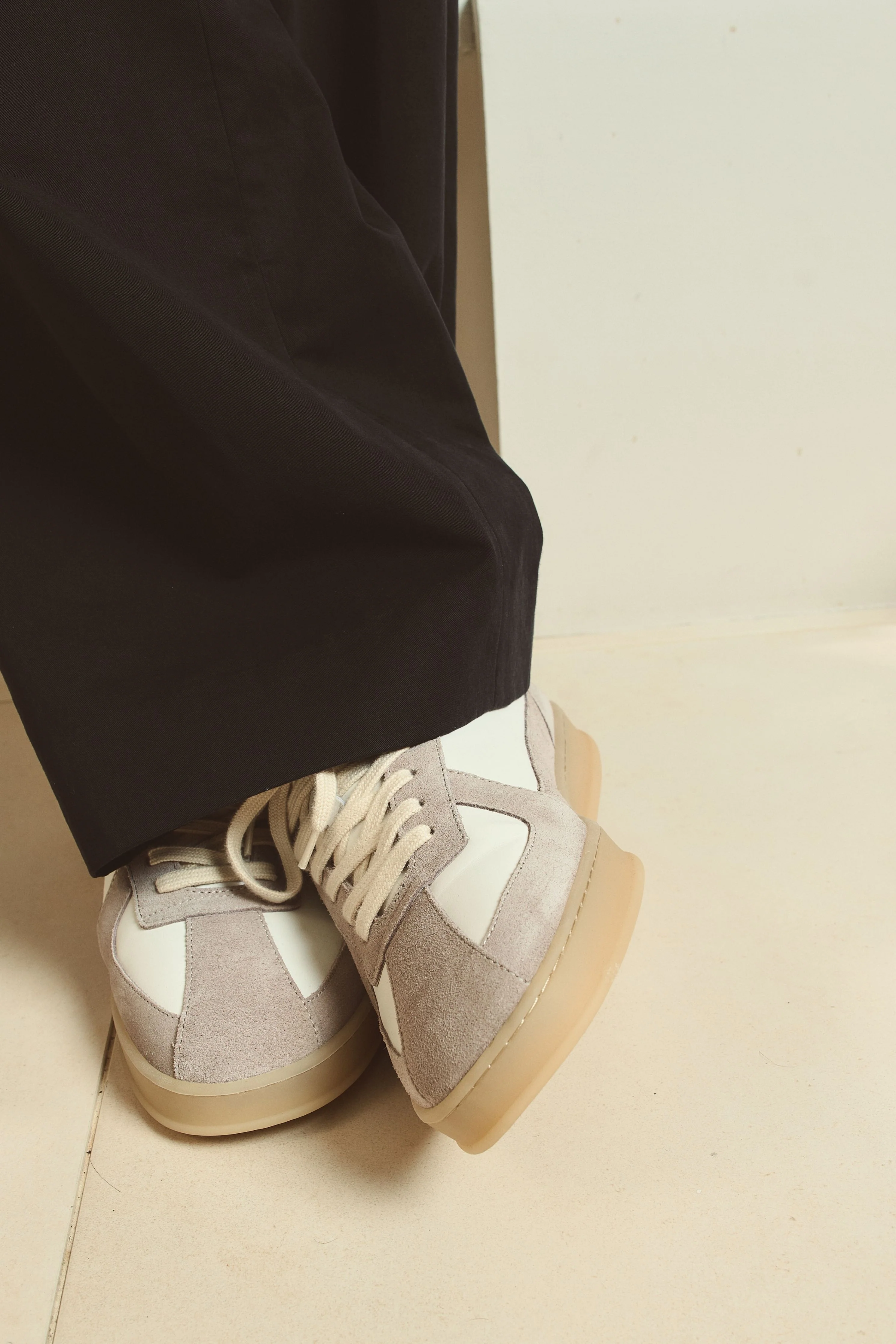 Helios - Pebble Grey - Image 3